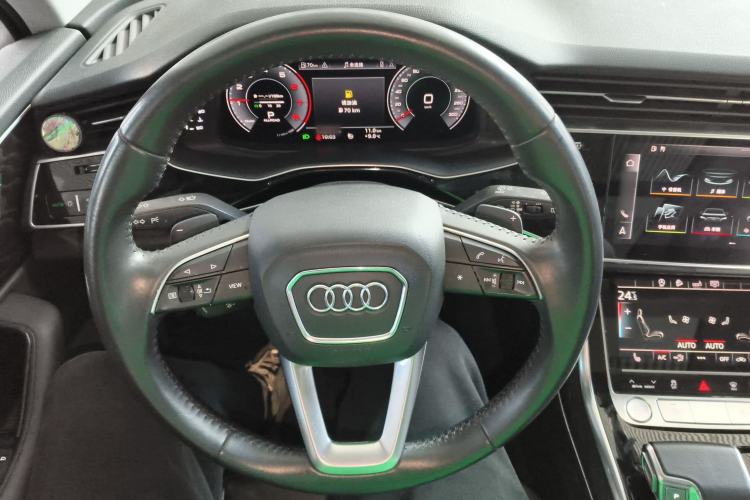 Used Audi Q7 2020 55 TFSI quattro S line sports model