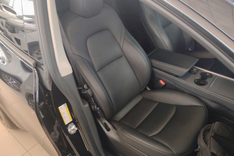 Used Tesla Model Y 2023 Rear-Wheel-Drive Version