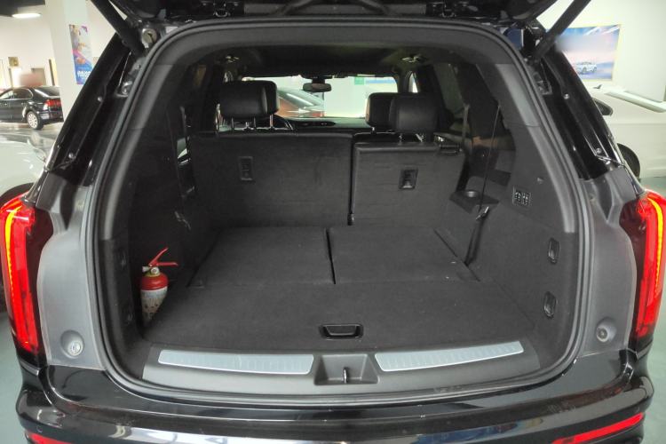 Used Cadillac XT6 2021 2.0T 7-Seater Two-Wheel-Drive Luxury Version
