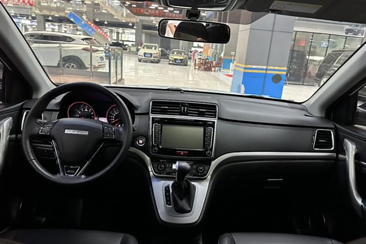 Used Haval M6 2018 Revised Version 1.5T DCT Two-Wheel Drive Elite Edition
