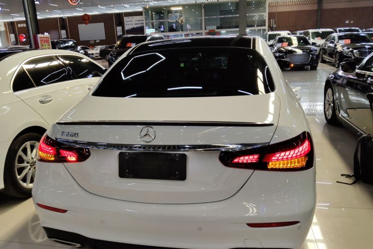 Used Mercedes-Benz E-Class 2022 E 260 Stylish Sports Edition
