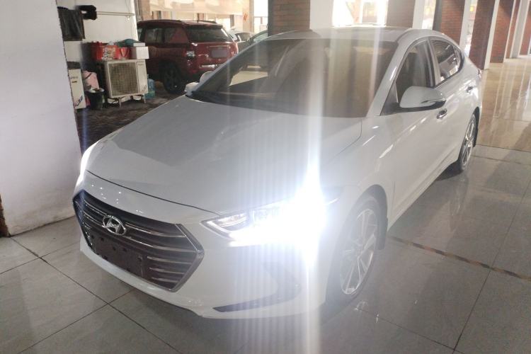 Used Hyundai Elantra 2016 1.6L Automatic ZhiXuan – Elite Version