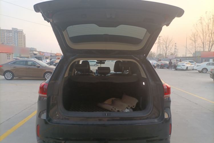 Used Wey VV6 2020 2.0T Two-Wheel Drive Smart Protection+
