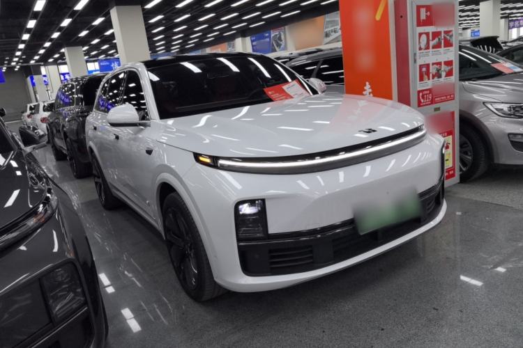 Used Li Auto L7 2023 Pro Model
