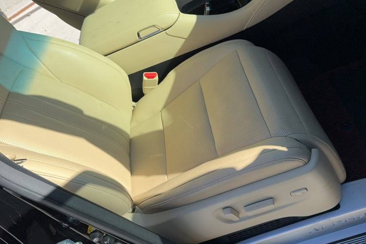 Used Toyota Alphard 2019 Dual-Engine 2.5L Prestige Edition
