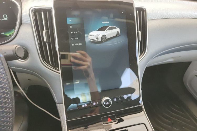 Used  ER6 2021 New Dynamic Edition 620km Smart Drive Version