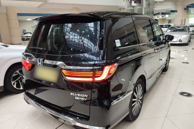 Used Honda Elysion 2022 2.0L eHEV Luxury First Edition
