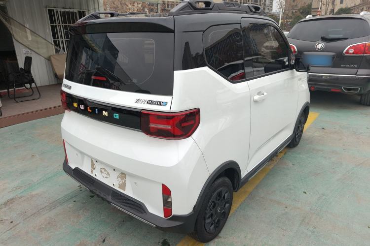 Used Wuling Hongguang MINIEV 2022 GAMEBOY 200km Gaming Edition with Lithium Iron Phosphate