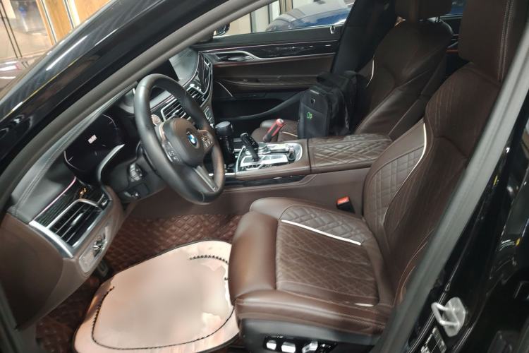 Used BMW 7 Series 2021 740Li Leading Model M Sport Package
