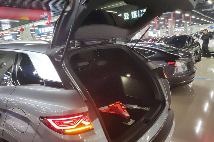 Used BYD Song L DM-i 2025 Intelligent Driving Version 112 km Leading Trim
