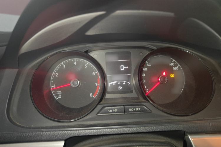 Used Volkswagen Lavida 2015 1.6L Manual Fashion Edition