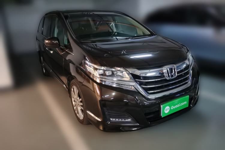 Used Honda Elysion 2016 2.4L Comfort Edition
