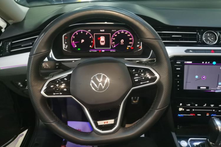 Used Volkswagen Magotan 2023 2 Million Units Limited Edition 330TSI DSG Leading Version