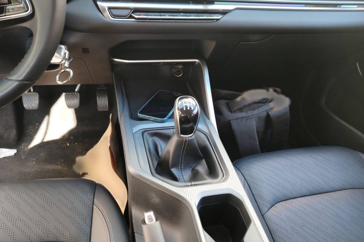 Used Geely Auto Emgrand 2022 4th Generation 1.5L Manual Luxury Model
