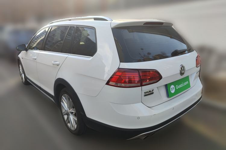 Used Volkswagen Golf 2019 1.8TSI Travel Edition