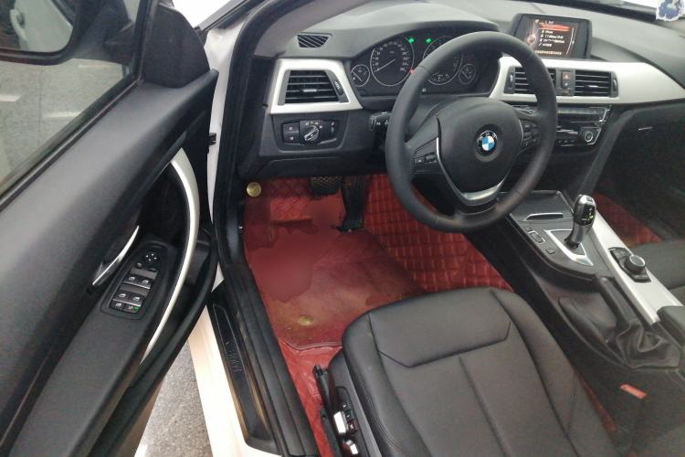 Used BMW 3 Series GT 2017 320i Sport Edition
