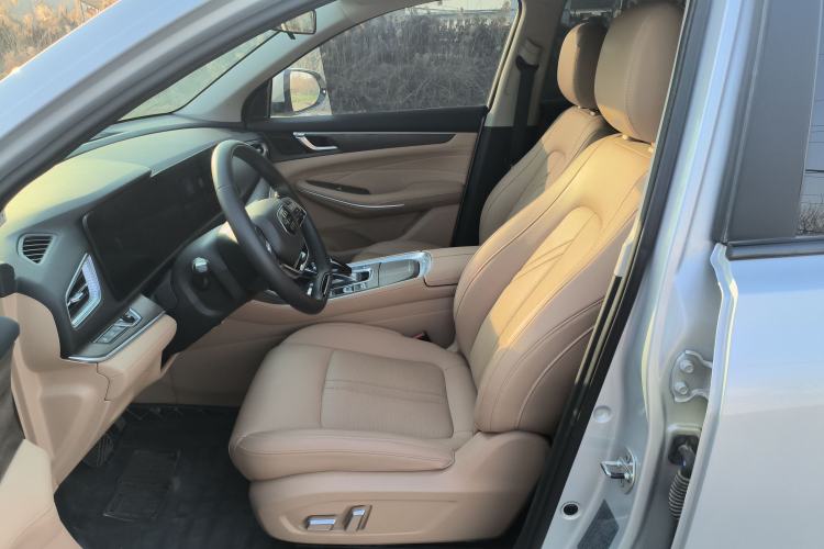 Used  E5 2023 1.5L DE-i 100KM Zhenxiang Edition 7-Seater
