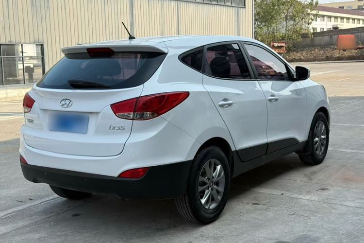 Used Hyundai ix35 2013 2.0L Automatic 2WD Comfort GL China IV Standard