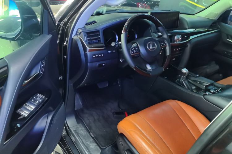 Used Lexus LX 2016 570 Prestige Luxury Edition
