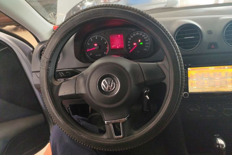 Used Volkswagen Jetta 2013 1.6L Automatic Fashion Model
