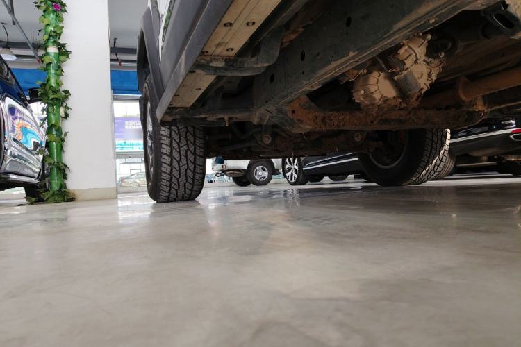 Used Beijing Auto BJ40 2024 2.0T All-New Blade Hero Edition Climber
