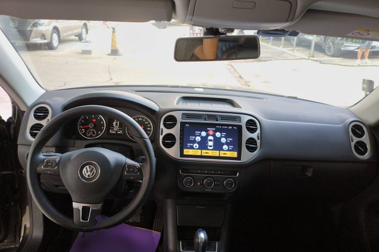 Used Volkswagen Tiguan 2017 300TSI Automatic Two-Wheel Drive Silk Road Comfort Edition
