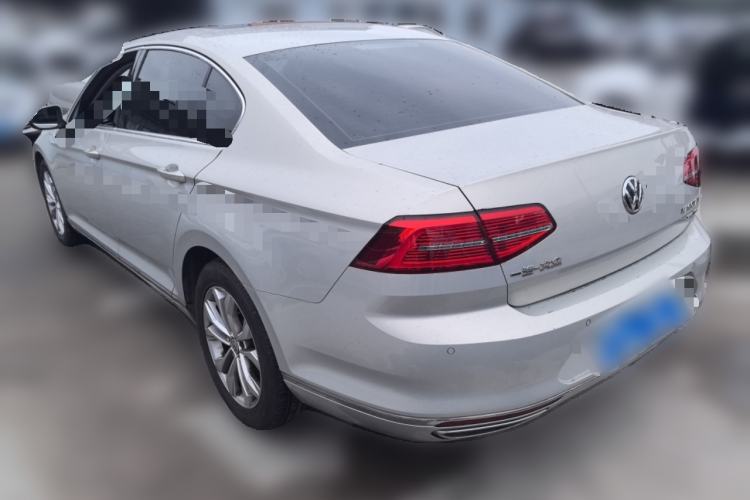 Used Volkswagen Magotan 2017 330TSI DSG Luxury Model