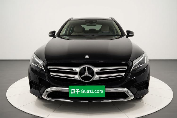 Used Mercedes-Benz GLC 2016 GLC 260 4MATIC Luxury Model