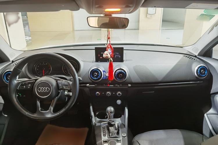 Used Audi A3 2018 30th Anniversary Edition Sportback 35 TFSI Fashion Model