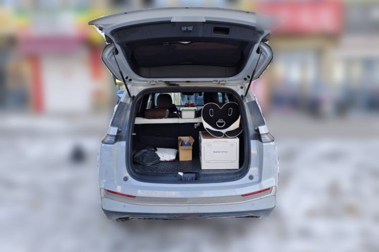 Used AION Y 2022 Plus 70 Tech Edition