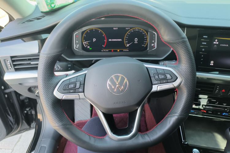 Used Volkswagen Passat 2025 Outstanding Model 380TSI Starry Dragon Edition
