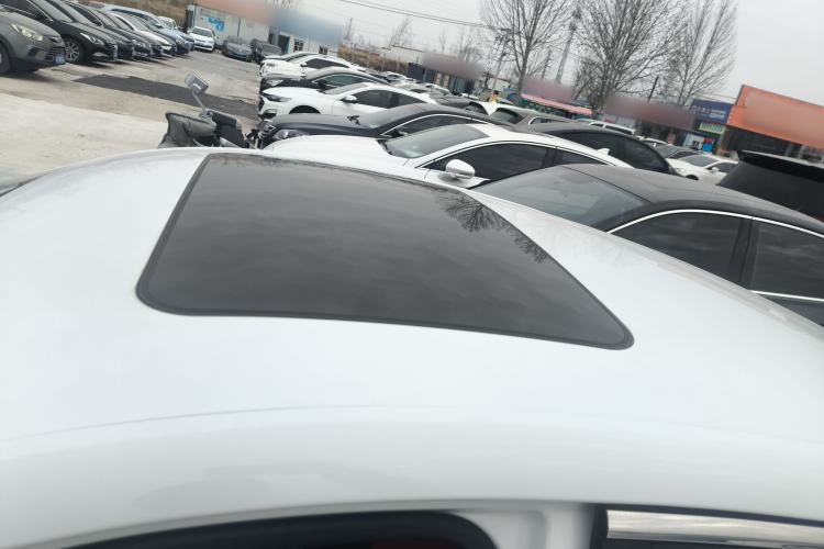 Used MG 5 2022 180 DVVT CVT Youth Luxury Edition
