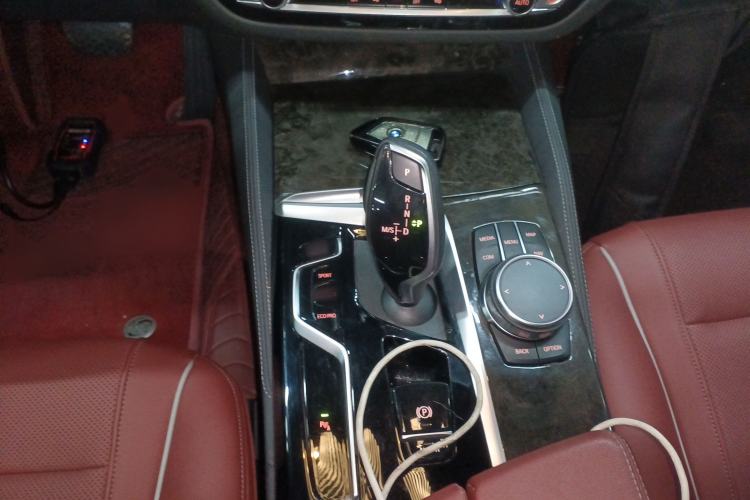 Used BMW 5 Series 2022 Second Facelift 525Li M Sport Package