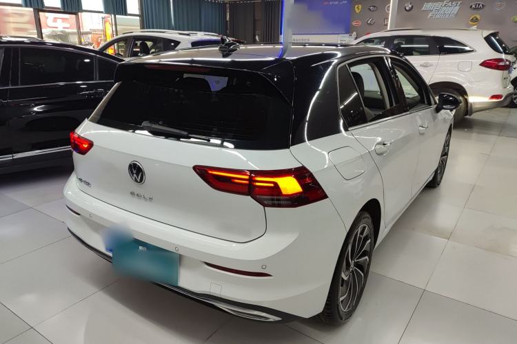 Used Volkswagen Golf 2023 Facelift 280TSI DSG Pro
