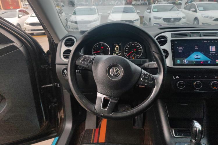 Used Volkswagen Tiguan 2016 280TSI Automatic Two-Wheel Drive Silk Road Comfort Edition
