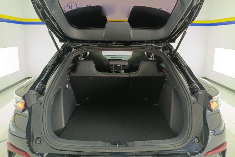 Used Changan UNI-T 2020 1.5T Prestige Version
