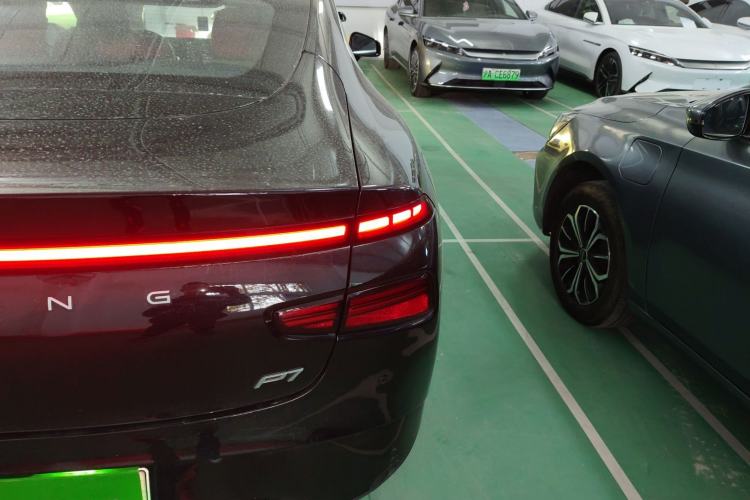 Used XPeng P7 2023 P7i 702 Pro