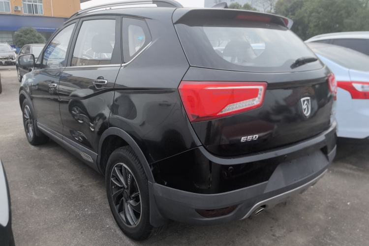 Used Baojun 560 2015 1.8L Manual Luxury Model