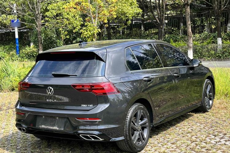 Used Volkswagen Golf 2023 Facelift 280TSI DSG R-Line Lite