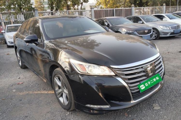 Used Toyota Crown 2015 2.0T Fashion Edition

