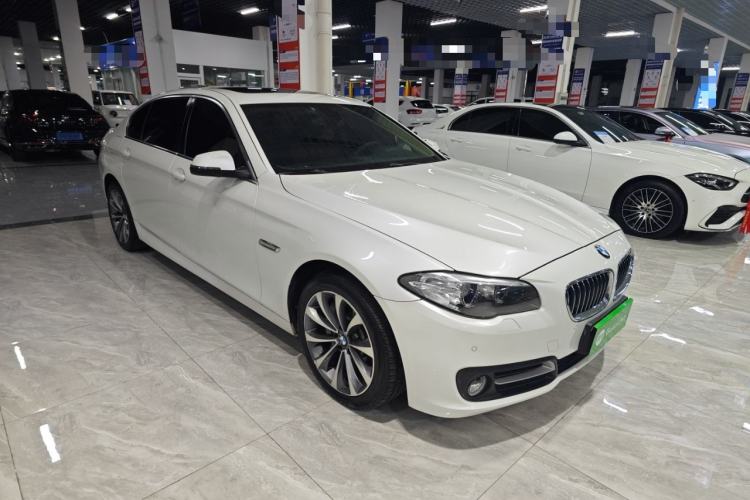 Used BMW 5 Series 2017 528Li xDrive Leading Model

