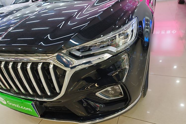 Used Hongqi HS5 2022 Revised Version 2.0T Smart Connect Flagship Edition
