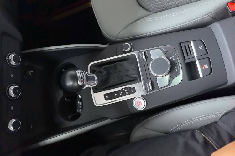 Used Audi A3 2020 Sportback 35 TFSI Fashion Edition China VI Emission Standard
