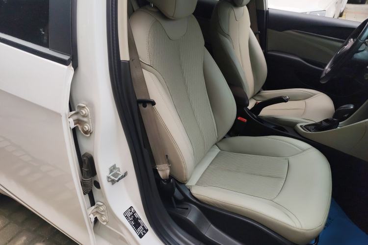 Used Buick GT 2016 18T Dual-Clutch Elite Model
