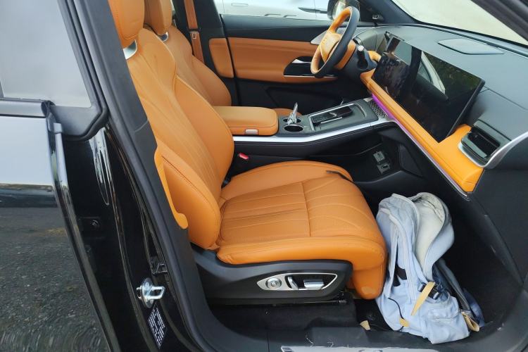 Used XPeng G9 2025 625 Long-Range Max
