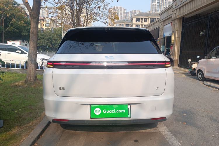 Used Li Auto L7 2023 Air model
