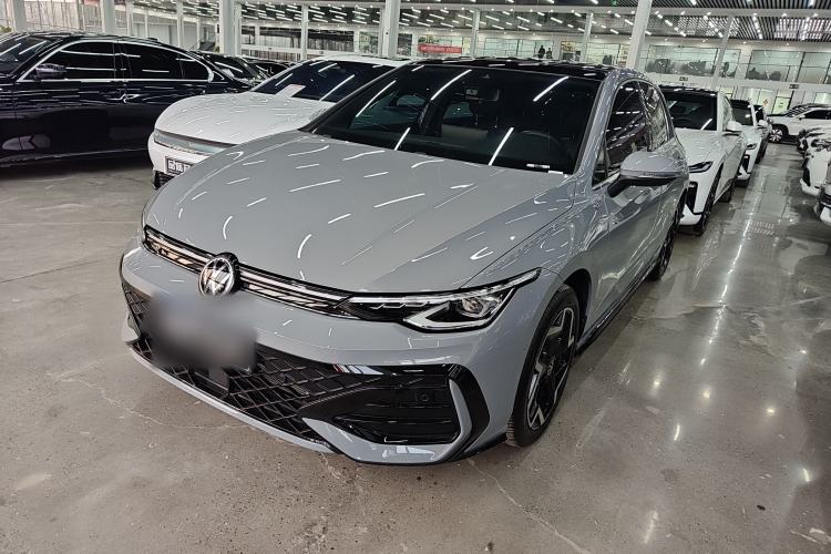 Used Volkswagen Golf 2025 Facelift 300TSI R-Line