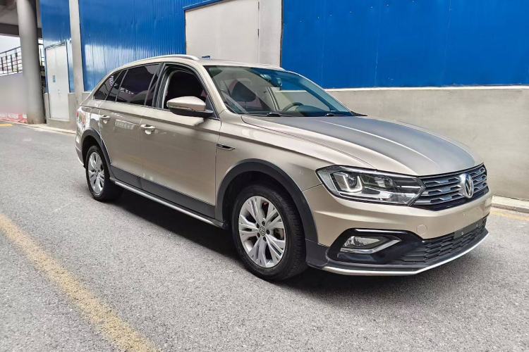 Used Volkswagen C-TREK 2018 230TSI DSG Comfort Model
