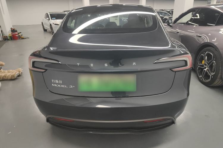 Used Tesla Model 3 2023 Long-Range All-Wheel-Drive Version
