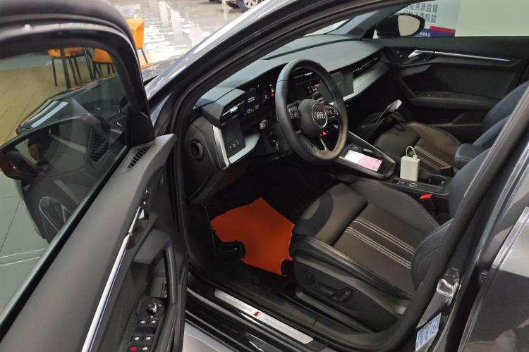 Used Audi A3 2024 Sportback 35 TFSI Fashionable Sports Model
